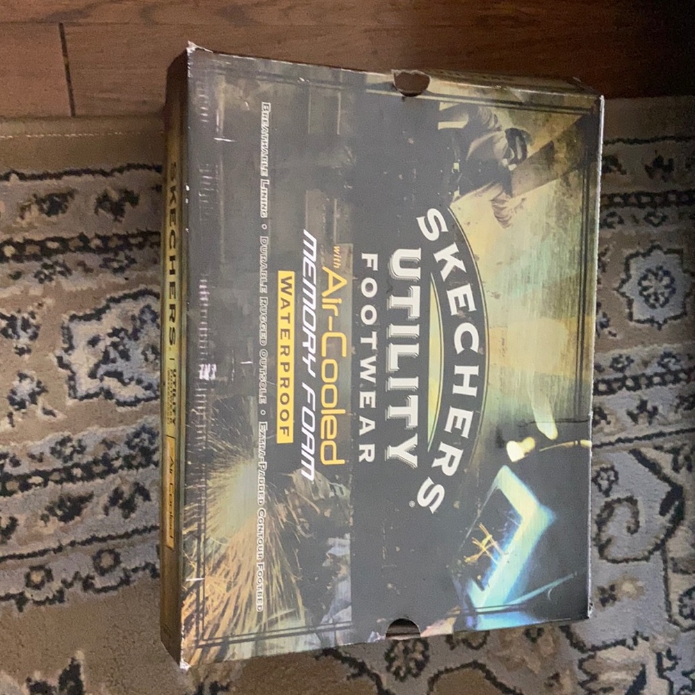 Sketchers utility work boots